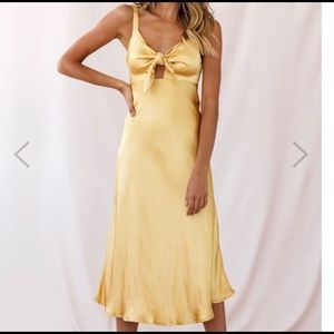 Selfie Leslie Perfect Day Satin Midi Dress